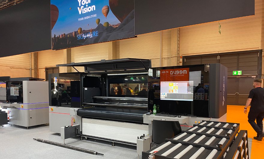 Стенд LIYU International на FESPA 2025 в Берлине