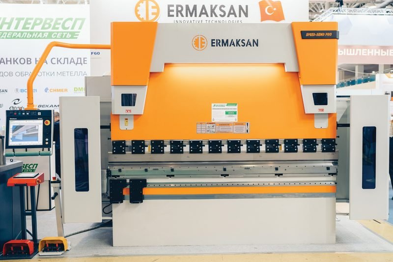 Листогибочный пресс Ermaksan