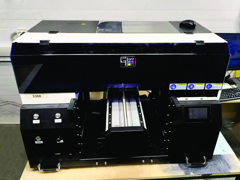 УФ-принтер G!Digital UF-600X Plus с полем 800 × 600 мм
